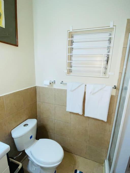 Club Caribbean Apartments Runaway Bay Exterior foto